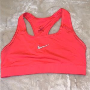 nike sports bra